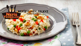 Havuçlu Bezelyeli  Pirinç Pilavı Tarifi